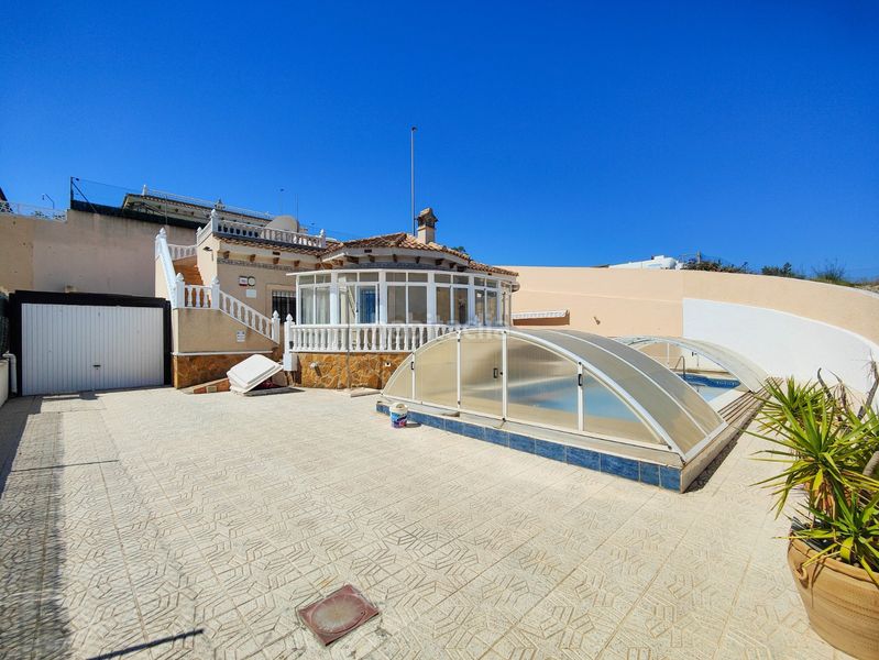 Foto 2b793e49-e2e2-44a3-a132-843b901f620e. Casa amb calefacció aparcament piscina a Bigastro