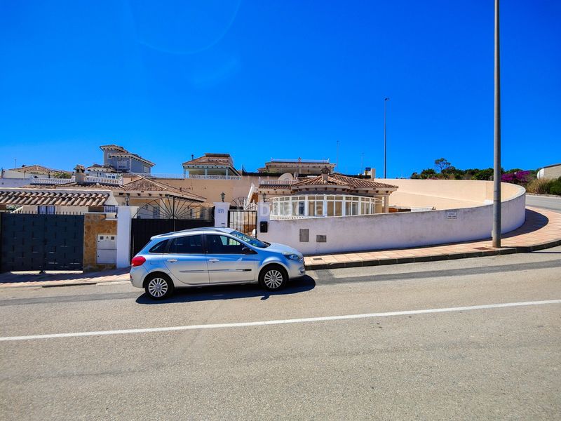 Foto a10f7fd7-c089-47d4-b609-ff237d0738e8. Casa amb calefacció aparcament piscina a Bigastro