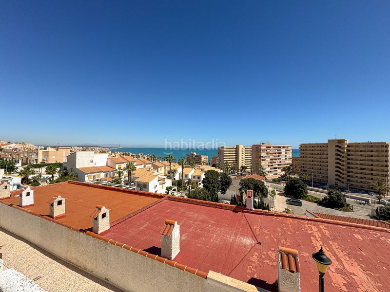 Foto 1ddd09e8-3748-4ee6-9e5e-4b1570a8a1f2. Casa adossada a Cabo Cervera Torrevieja