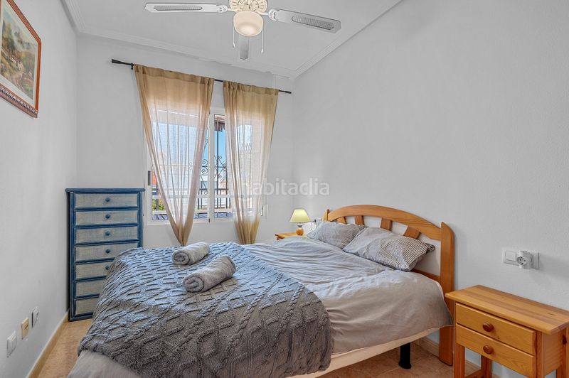 Foto ab0c369e-f200-4f91-9f7d-08ec1dfa9333. Apartament amb piscina a Cabo Cervera Torrevieja
