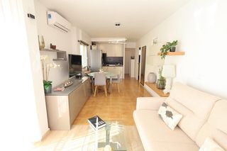 Apartament a La Veleta. Eliseos playa, apartamento en planta 1ordf con ascensor vivienda