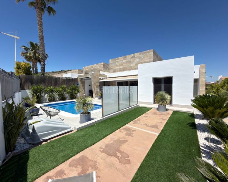 Foto 3a5b9432-f4cd-43d9-be6f-f65f95983ee3. Chalet con piscina in Algorfa