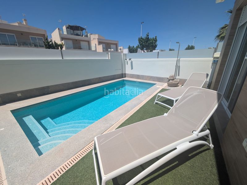 Foto 01c2c575-b1b3-4d46-bbf5-0cea5ab869e7. Chalet ... en Los Peñascos-El Salero-Los Imbernones San Pedro del Pinatar
