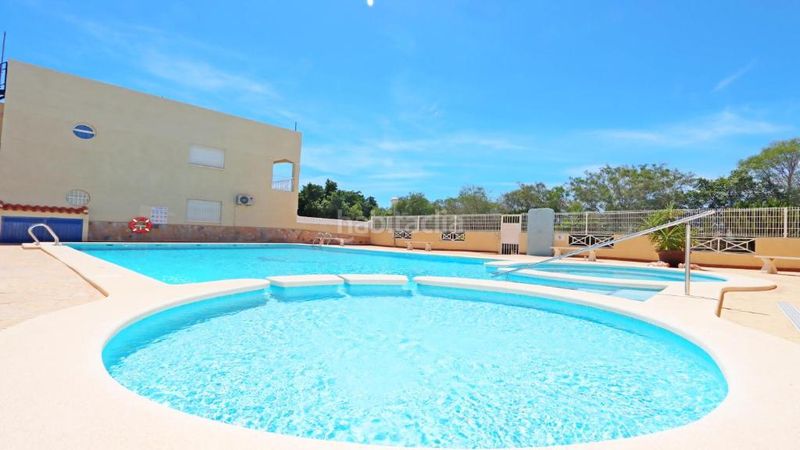 Foto 7b65c633-559e-4e8d-be7f-421e57ff0a25. Planta baixa amb piscina a Playa Flamenca Orihuela