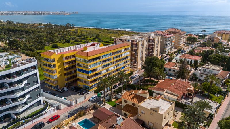 Foto 683821cf-1989-47c9-9526-1ce403d04d89. Apartament a Punta Prima Torrevieja