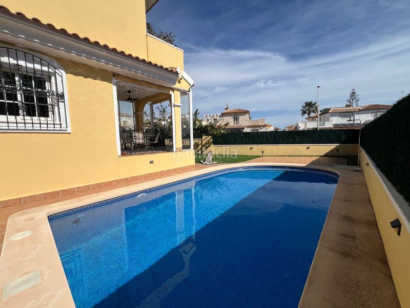 Foto 3b868e3f-bad3-47d3-9c25-3612151f0264. Xalet amb aparcament piscina a Lomas de Cabo Roig - Los Dolses Orihuela