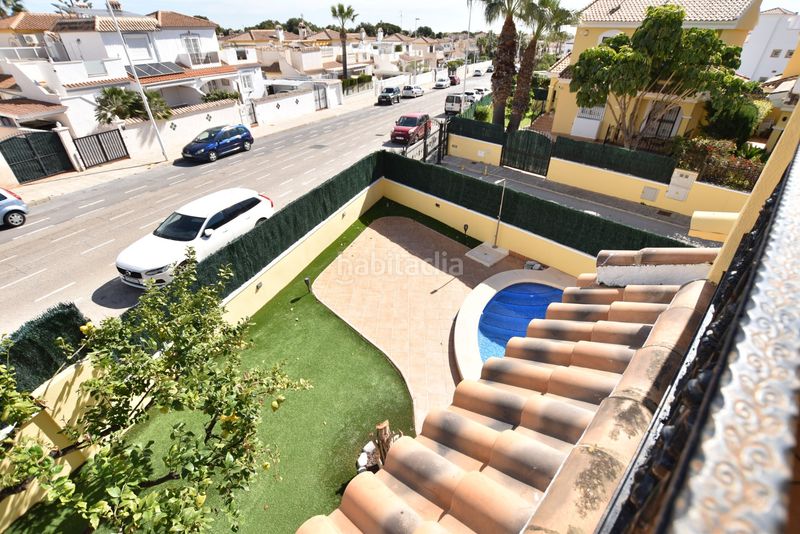 Foto 7cb4fc7f-7330-4b3f-83ee-fed7e2d01745. Xalet amb aparcament piscina a Lomas de Cabo Roig - Los Dolses Orihuela