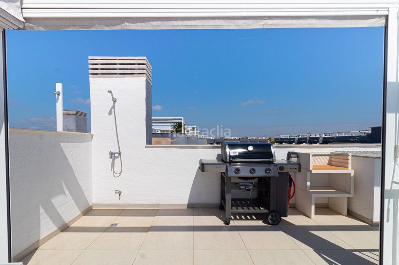 Foto f5ea8736-a2ae-446e-b679-7b20a41a2b17. Àtic amb piscina a Playa Flamenca Orihuela