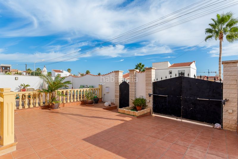 Foto 148abf37-310f-4bc3-8ce6-df6b71e70d56. Chalet ... en Rojales