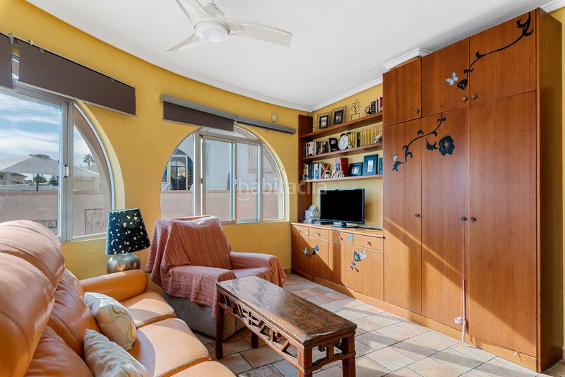 Foto c9c1383f-72ae-4f76-8992-8111701fc4be. Chalet ... en Rojales
