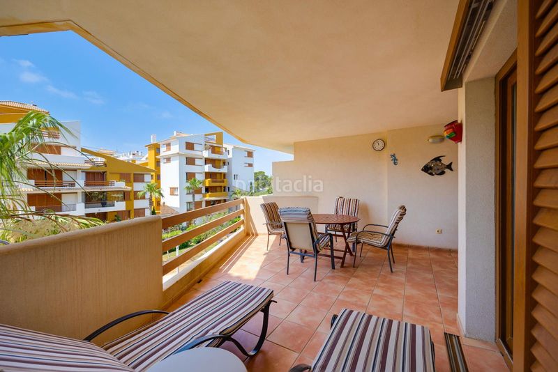 Foto 1c0c559b-7862-4100-bfe9-860635f7604f. Apartament amb piscina a Punta Prima Torrevieja
