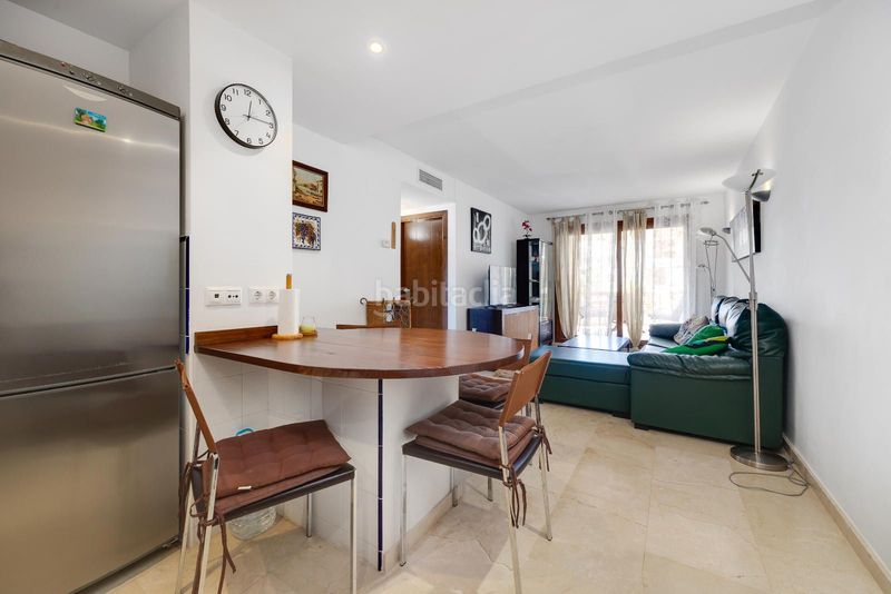 Foto 24009369-2a60-41a0-8f47-27228d35be48. Apartament amb piscina a Punta Prima Torrevieja