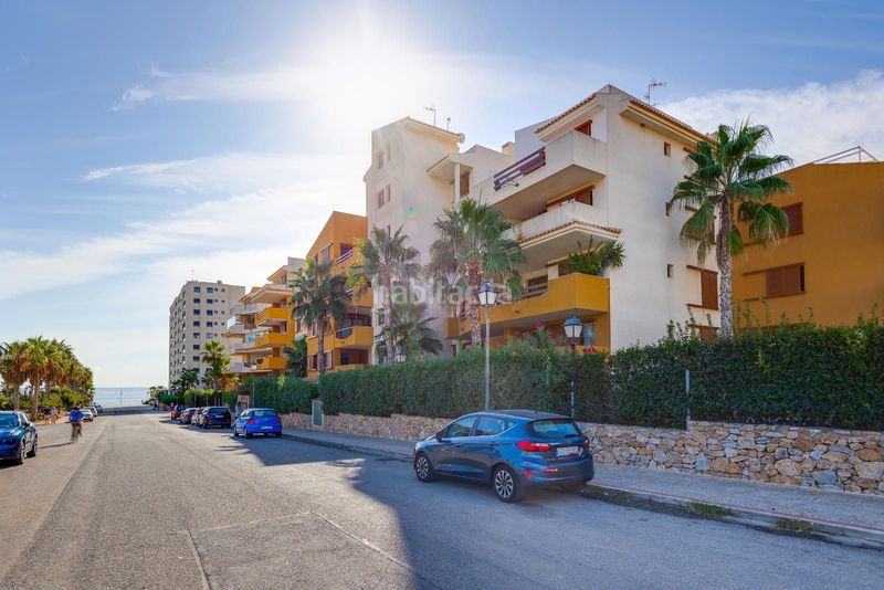 Foto 51525455-6735-4930-a75a-e85453330ca0. Apartament amb piscina a Punta Prima Torrevieja