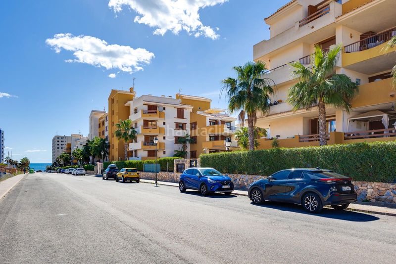 Foto f05d853c-cbce-4a24-b049-d8074343a58f. Apartament amb piscina a Punta Prima Torrevieja