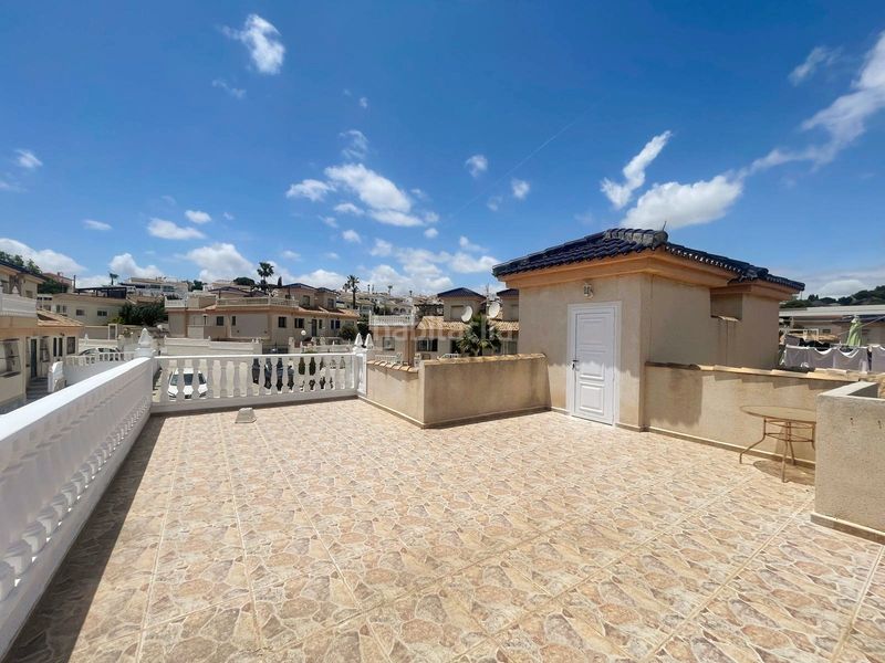 Foto 4dd95eba-8853-4b56-8b36-8ce367b75fd3. Casa aparellada amb piscina a Rojales