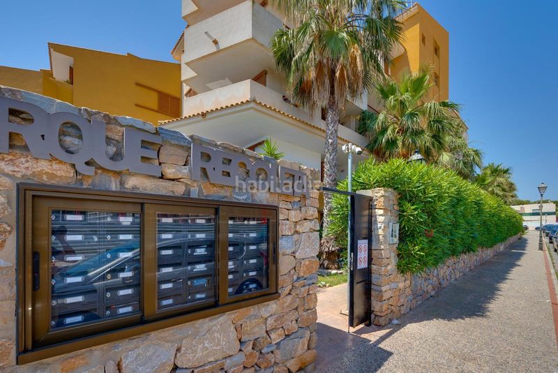 Foto b16754f9-f9d0-4947-8360-12c7242678d0. Apartament amb piscina a Punta Prima Torrevieja