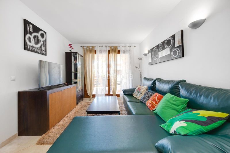 Foto cdd7b380-aeec-4cc4-9e02-5e7cd85dc737. Apartament amb piscina a Punta Prima Torrevieja
