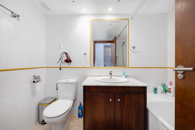 Foto f132bb95-3401-46f9-9fb9-1c73eedec30d. Apartament amb piscina a Punta Prima Torrevieja