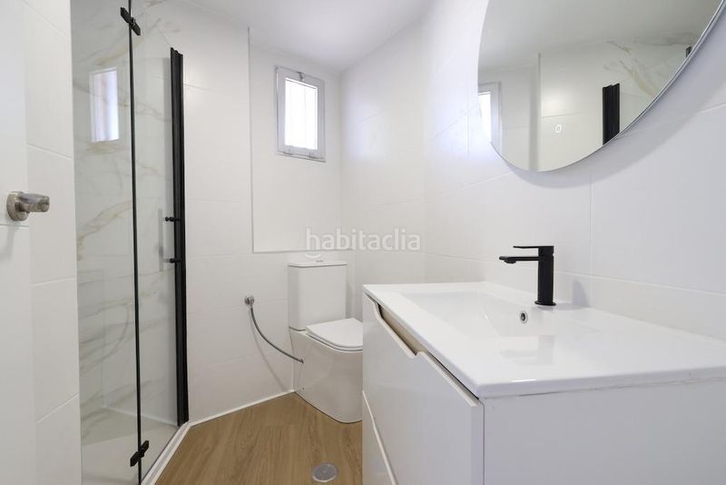 Foto 647e2b36-fd2c-4045-b8f8-9a631caaad16. Apartament amb piscina a La Zenia Orihuela