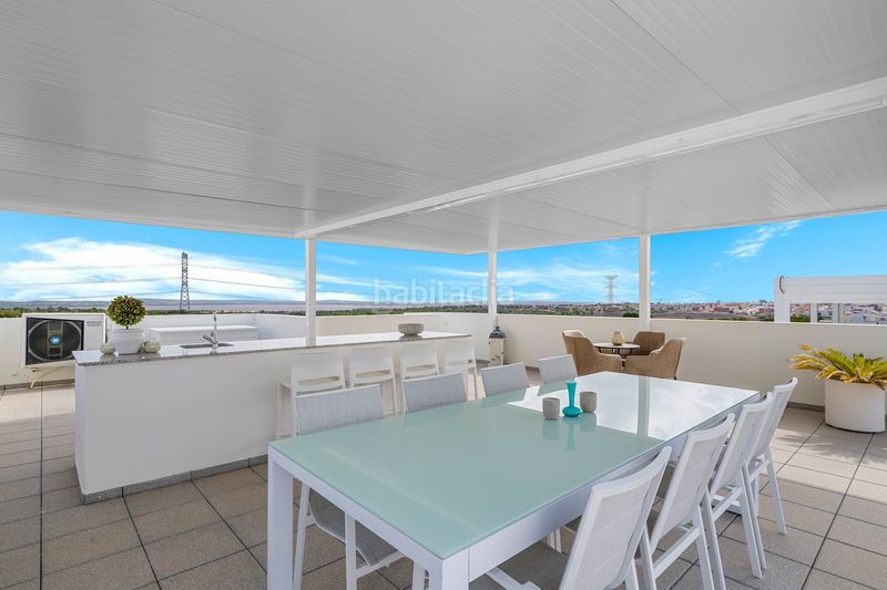Foto ff5f8d3a-b48c-42fc-828b-b4dcf8fd6196. Chalet ... en Los Almendros Orihuela