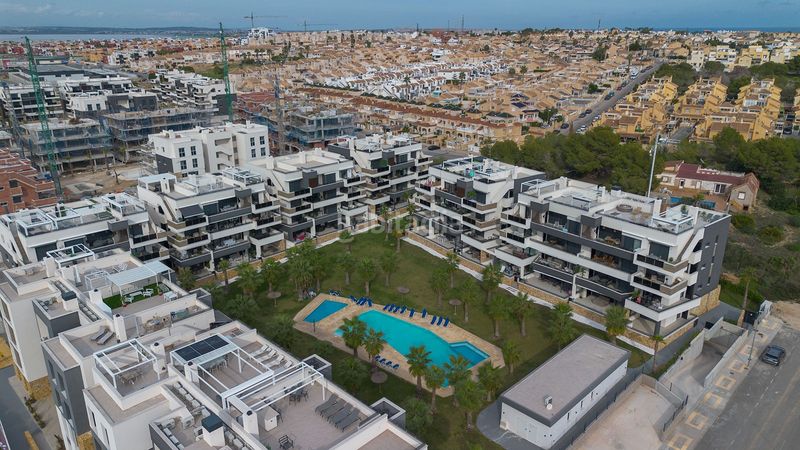 Foto ef304d3d-1594-45c1-b35a-f1e629718ce3. Apartament amb aparcament piscina a La Florida Orihuela