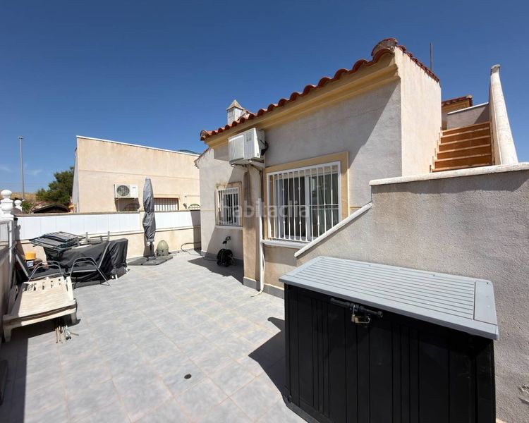 Foto c5d1980e-cbd9-4e54-92fe-dd946d525dab. Xalet amb piscina a Algorfa