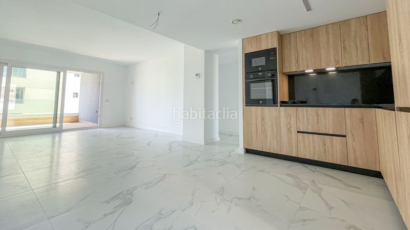 Foto dbfcfb6f-9d27-42f1-8f99-98694b803eb8. Apartament amb piscina a Punta Prima Torrevieja