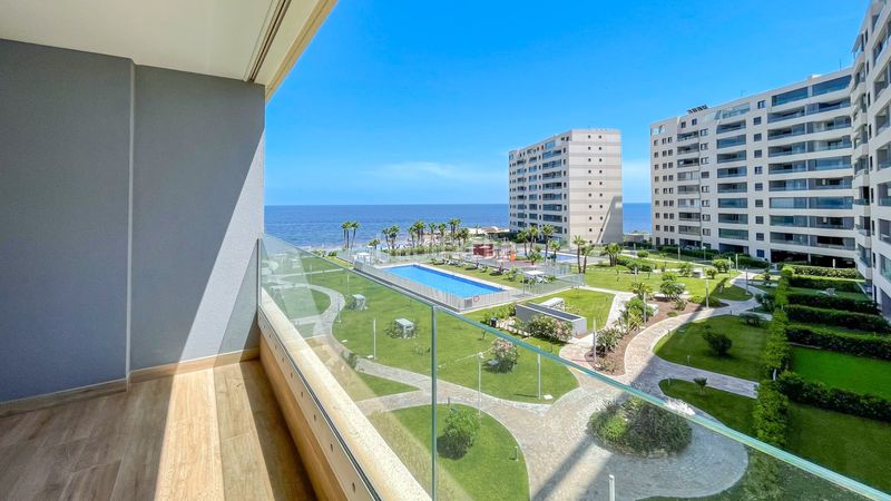 Foto ed5639c8-34c5-4063-9f65-1d986d27f50c. Apartament amb piscina a Punta Prima Torrevieja