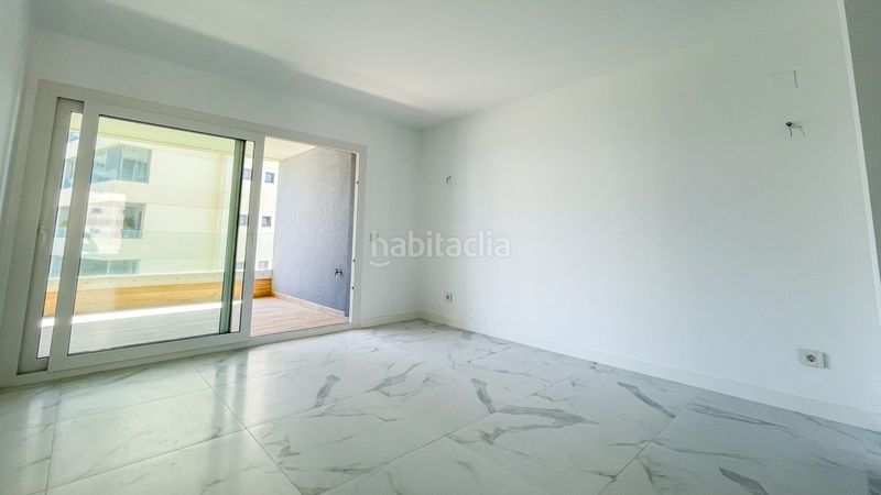Foto f517690f-f89c-4321-a86f-1dc9bb08be20. Apartament amb piscina a Punta Prima Torrevieja