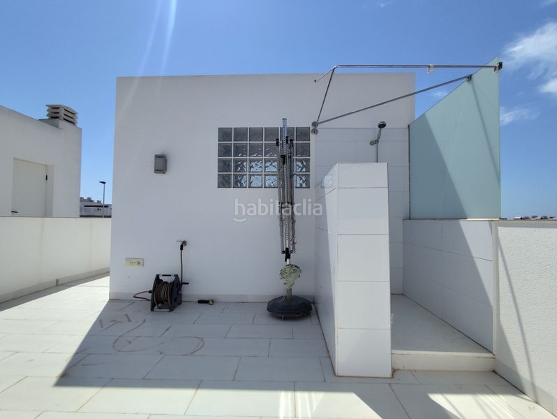 Foto a2c7c579-9567-4501-ab38-6bdca2f1612a. Casa adossada amb piscina a Parque Acuático - Sector 25 Torrevieja