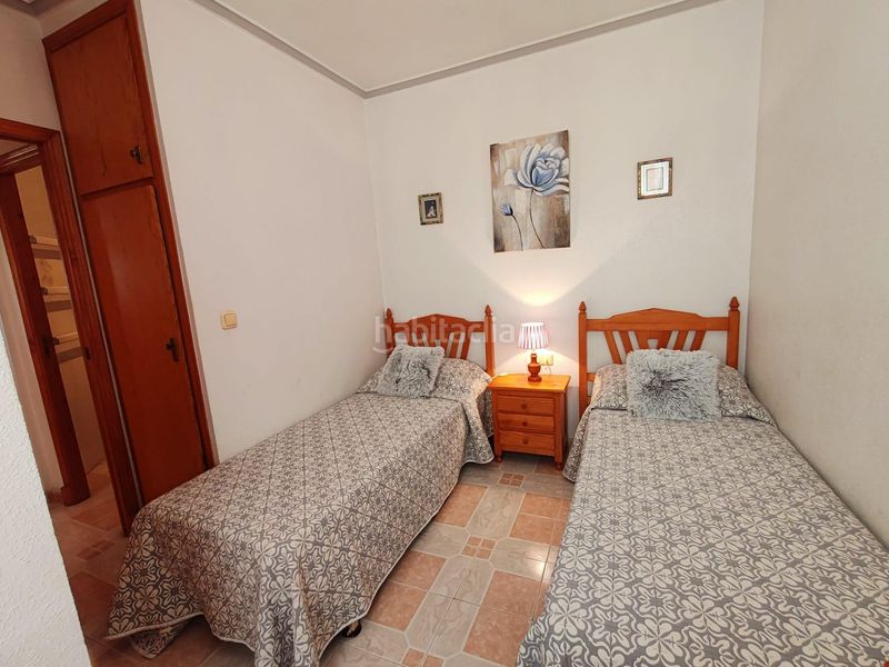 Foto 58b035c4-2561-4eb1-9b64-7bf3706df998. Apartament amb piscina a Avenida Habaneras - Curva de Palangre Torrevieja
