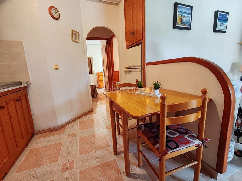 Foto 81c5da80-2f96-434e-a097-0f6bd10c920e. Apartament amb piscina a Avenida Habaneras - Curva de Palangre Torrevieja