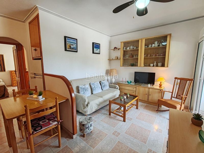 Foto c3c5edd2-5f5a-407a-829e-609c86397233. Apartament amb piscina a Avenida Habaneras - Curva de Palangre Torrevieja