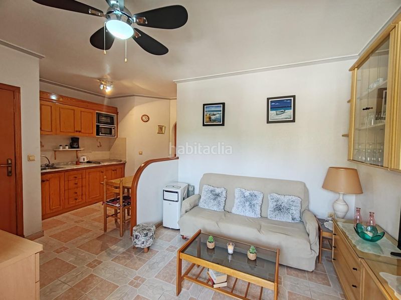 Foto ded9dd73-d8e2-439a-8eef-c3e815623ad9. Apartament amb piscina a Avenida Habaneras - Curva de Palangre Torrevieja