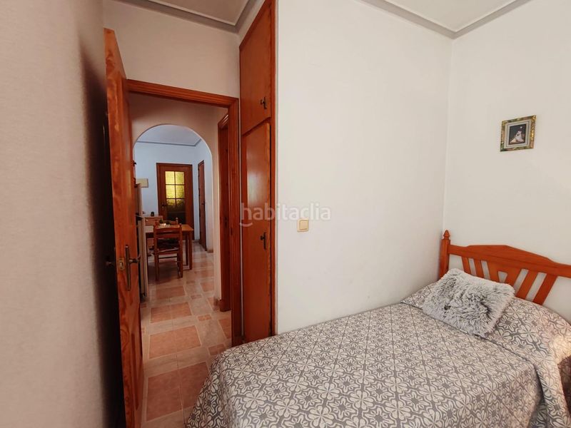 Foto dfe1f858-be29-4189-8c89-b9222ab73883. Apartament amb piscina a Avenida Habaneras - Curva de Palangre Torrevieja