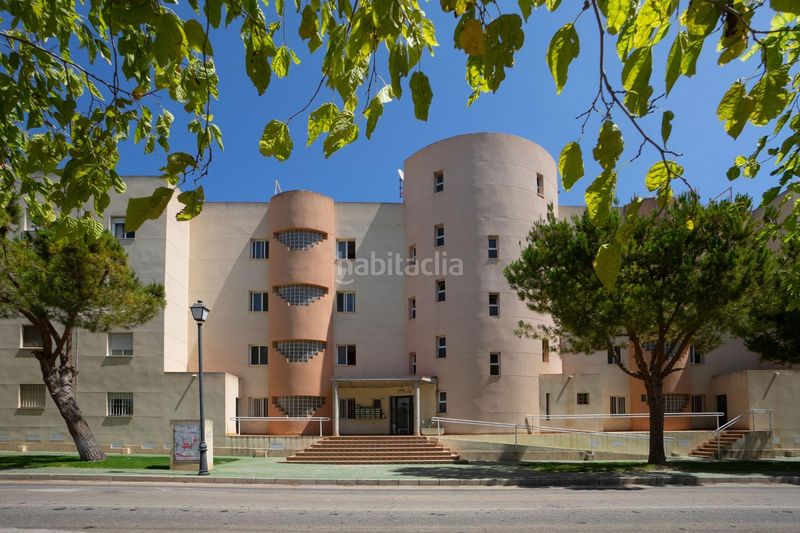 Foto b6533f43-af82-40dd-bd9a-b6e6b2a6e114. Apartament amb piscina a Campoamor Orihuela