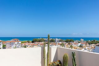 Àtic a Torreblanca. Descubre este apartamento moderno perfectamente ubicado, con 1 a