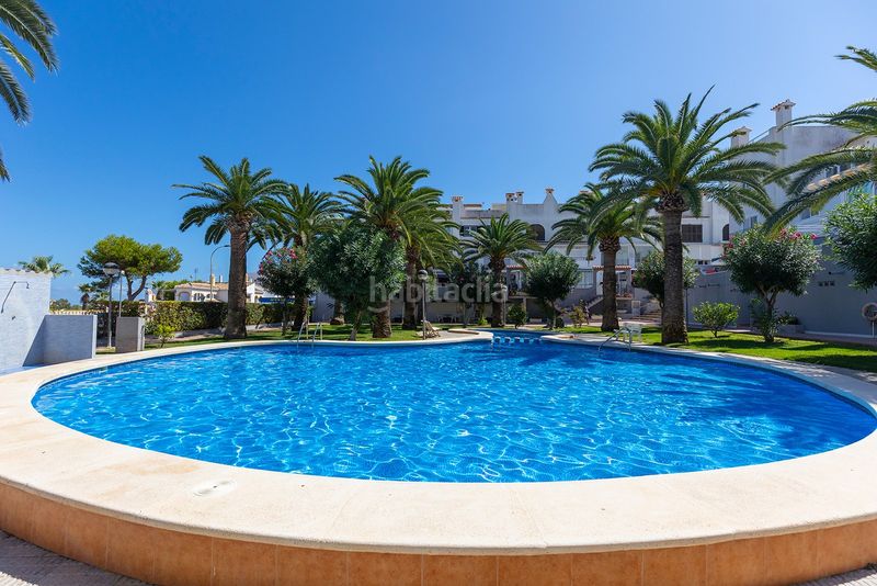 Foto bdd6b231-571e-4620-95e8-b1f7fb849af4. Àtic amb piscina a Torreblanca Torrevieja