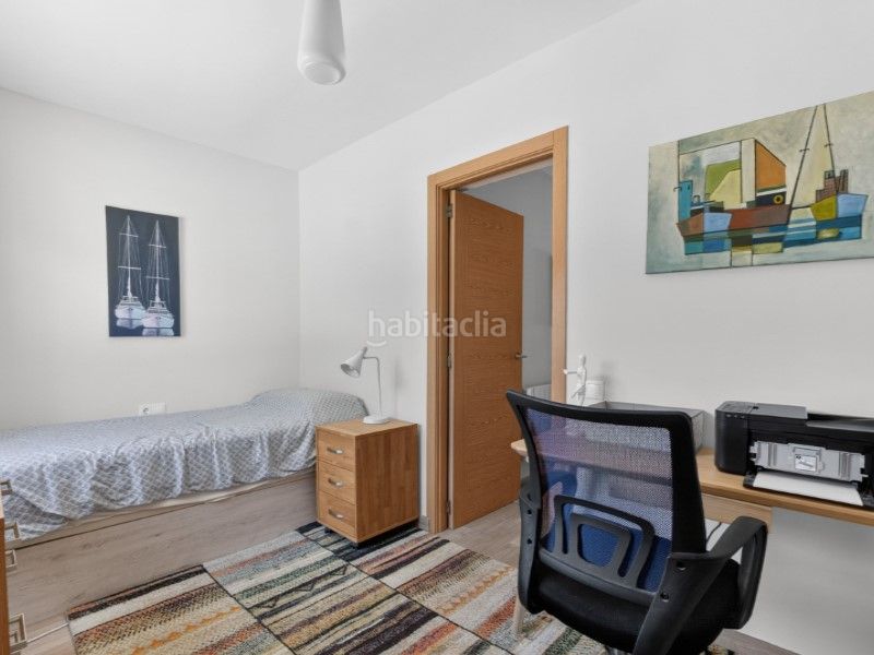 Foto d6e9a902-06cb-43a0-b420-8fa296cede58. Casa aparellada amb aparcament a nueva Torrevieja Torrevieja