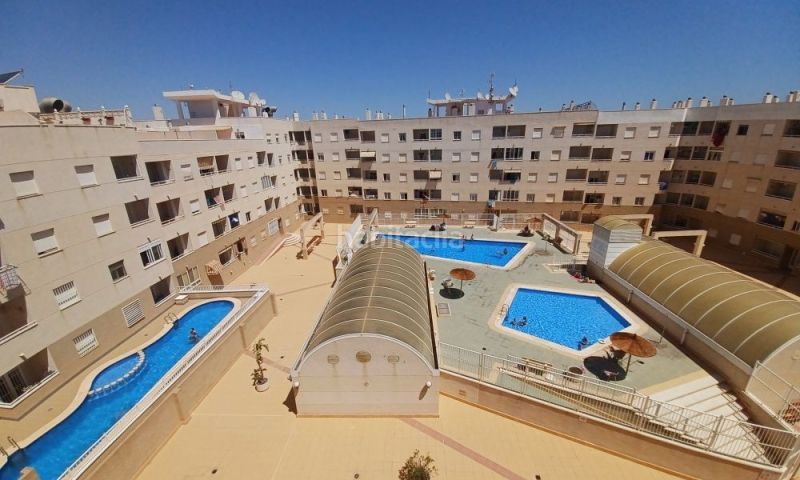 Foto 41e0be0c-ea47-4052-87f8-8ec010b813c3. Àtic amb piscina a El Molino Torrevieja