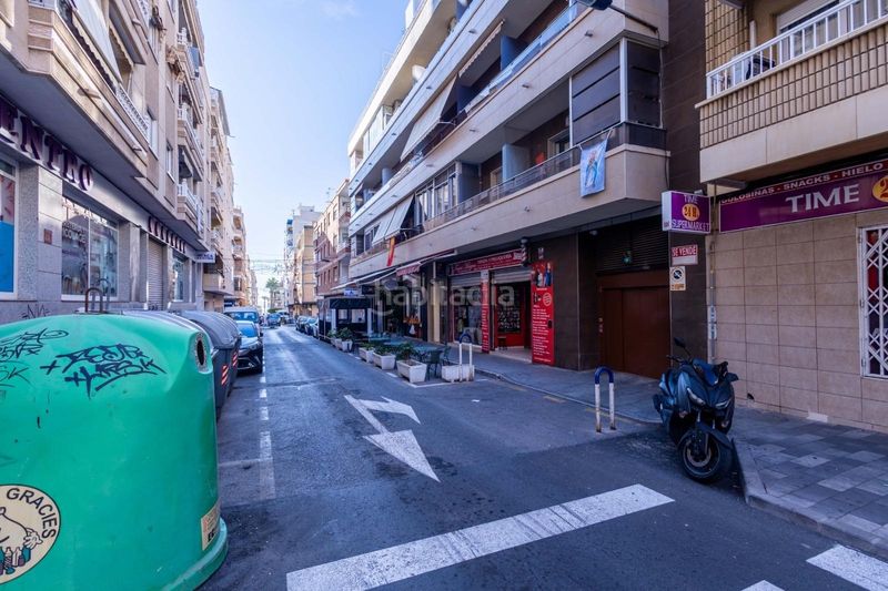 Foto a91e8e70-edbd-4193-9903-186a1084ed95. Apartament amb aparcament a Las Piscinas Naturales Torrevieja