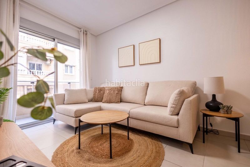 Foto fcf187a1-cbe1-4654-bc5c-0b8f5d15b3d8. Apartament amb aparcament a Las Piscinas Naturales Torrevieja