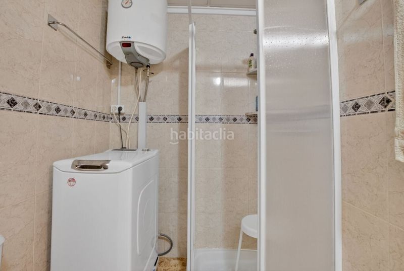 Foto c1854960-e9cd-4e44-b64c-f52355f6526a. Apartament amb piscina a Antonio Machado Torrevieja