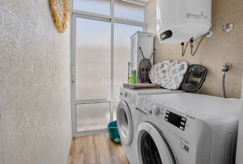Foto fbd8d0a3-e8ba-475a-8e4a-590e527a5352. Casa aparellada a Miramar - Torre del Moro Torrevieja