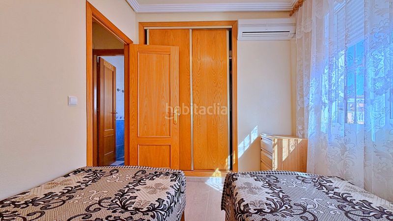 Foto 0216a595-d8ba-4c3c-af69-ae29d62a7250. Chalet mit parking pool in Los Balcones y los Altos Orihuela