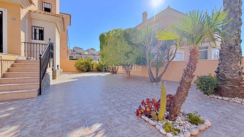 Foto 2ce69e81-2ada-4160-80aa-e5a99e8d0c2e. Chalet mit parking pool in Los Balcones y los Altos Orihuela