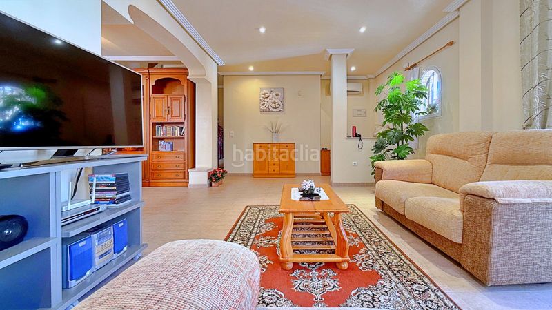 Foto 56ecfe7f-1059-4505-a737-495b3c5b599a. Chalet mit parking pool in Los Balcones y los Altos Orihuela