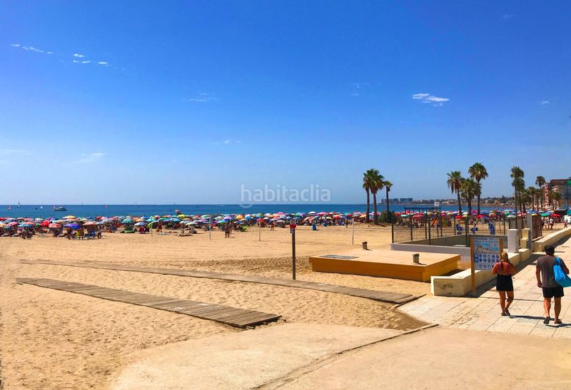 Foto 14ddb1a6-bdc0-4e7c-8a54-2f6105e05a04. Àtic amb piscina a Parque de las Naciones Torrevieja