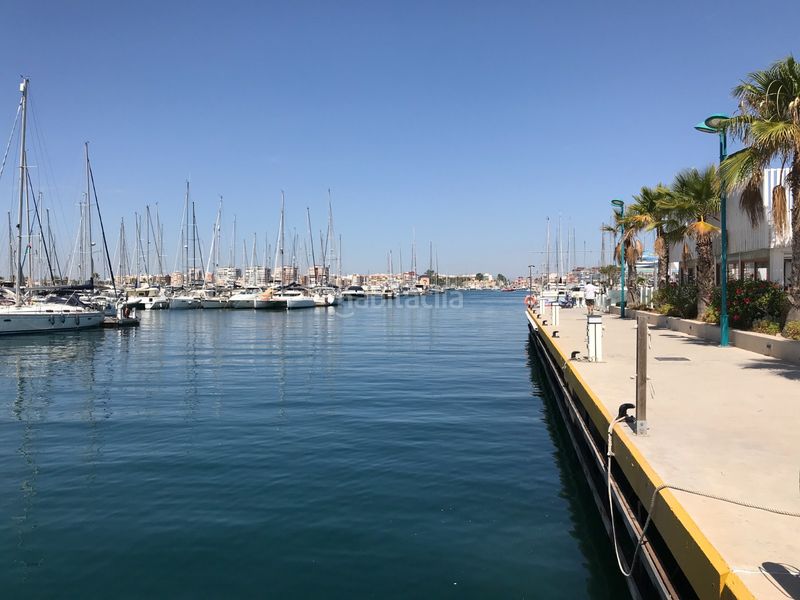 Foto b1d7d318-bbdc-490b-87f8-a24c57c6cff5. Àtic amb piscina a Parque de las Naciones Torrevieja