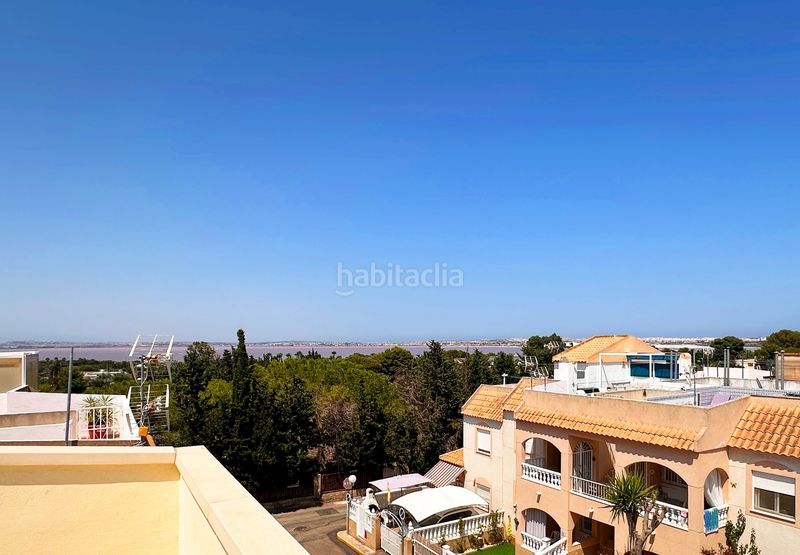 Foto fcb0b2b3-6081-4d64-a225-345c7880593d. Àtic amb piscina a Parque de las Naciones Torrevieja